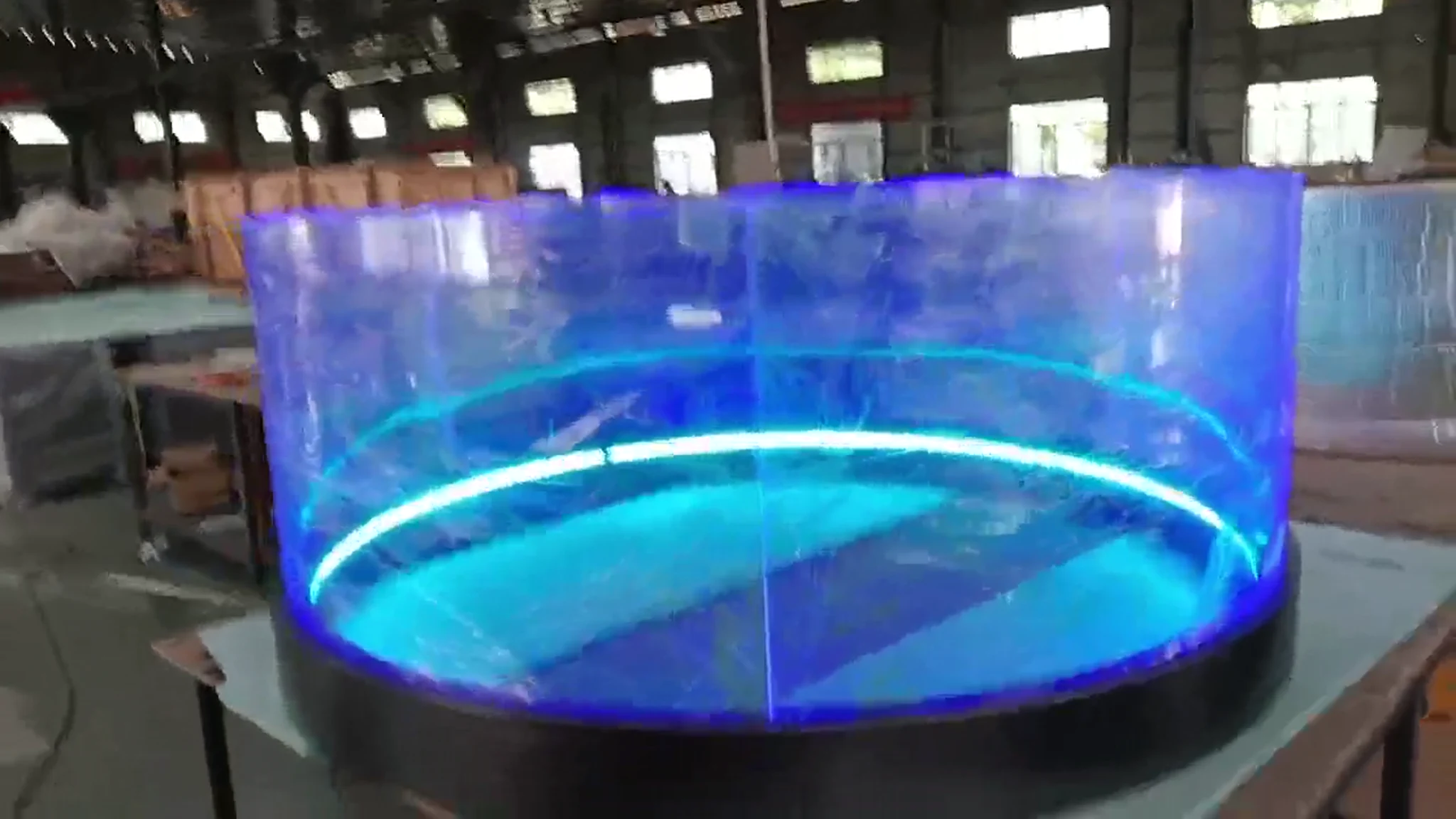 Curved restaurant bar component with glass and integrated lighting